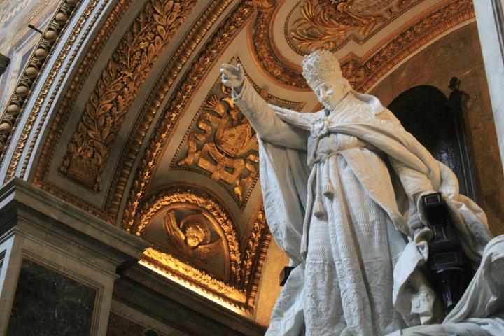 バチカン美術館とシスティーナ礼拝堂のツアー