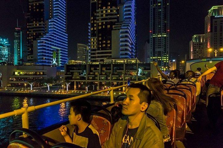 市内観光ドバイホップオンホップオフバスツアー、水族館＆その他