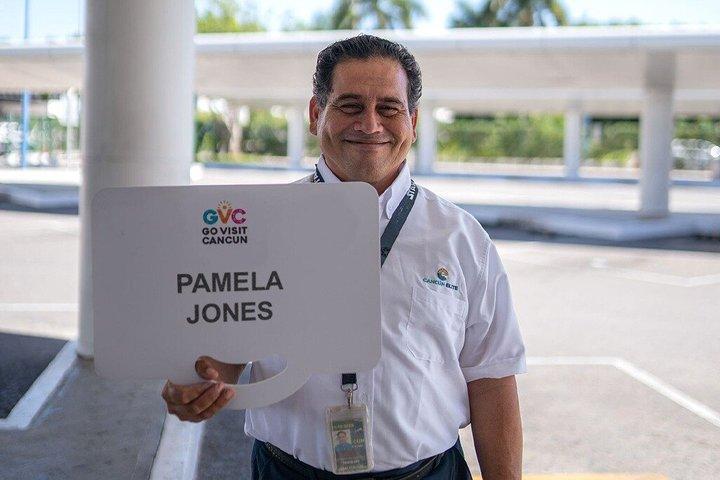 Transporte privado de ida e volta ao aeroporto de Cancún