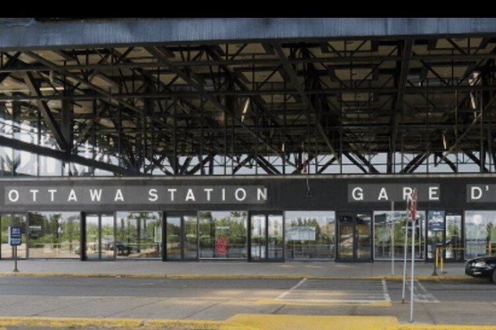 オタワ駅（鉄道送迎サービス1時間）