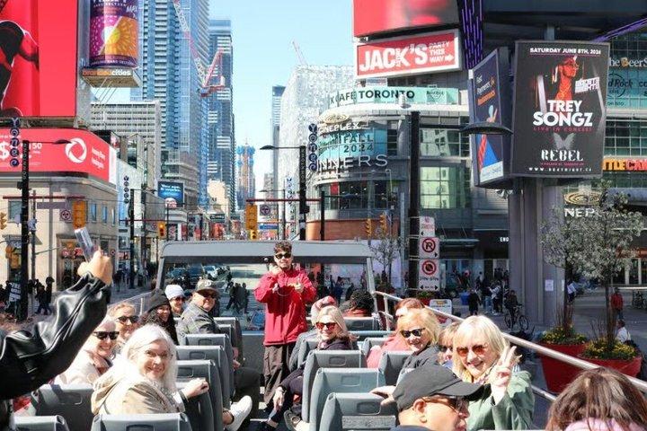 Toronto Highlights Express (Tour de autocarro aberto)