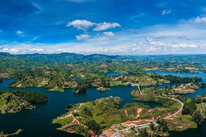 Private Day Tour from Medellin to Guatape and El Peñol Rock