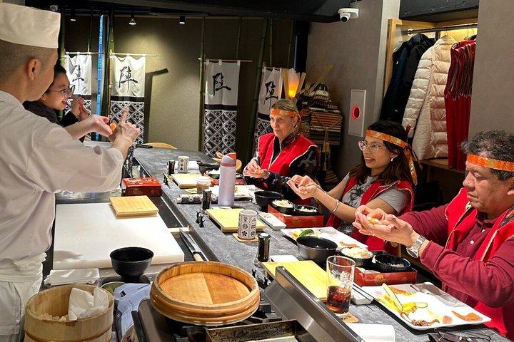 Luxury Samurai Sushi Dining Show em Asakusa Tokyo