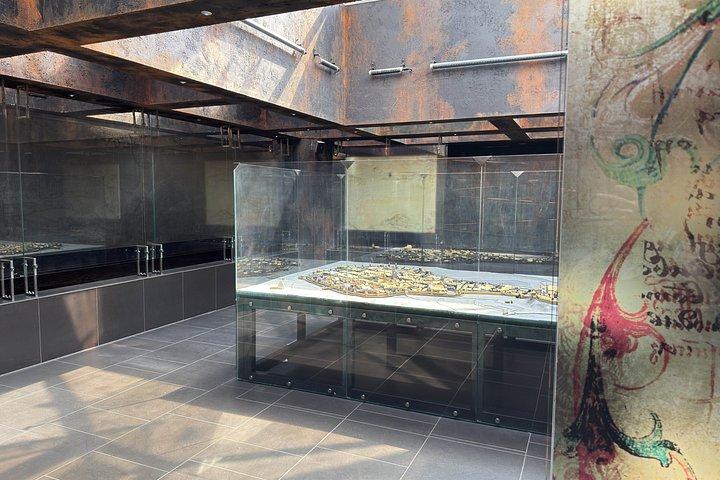 Small-group Rynek Underground Museum Guided Tour in Krakow
