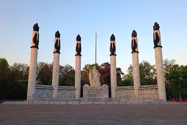 Zona Rosa and Chapultepec Forest Cultural Walking Tour