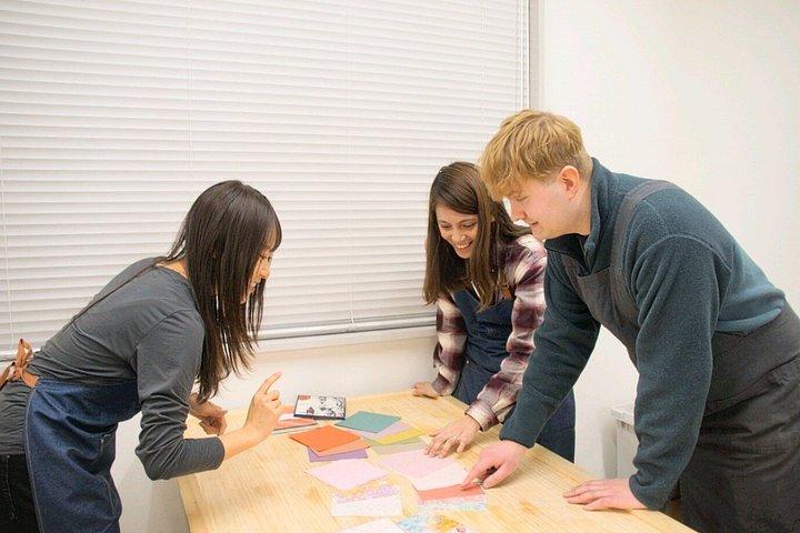 東京：新宿で手作り折り紙ジュエリーを作ろう