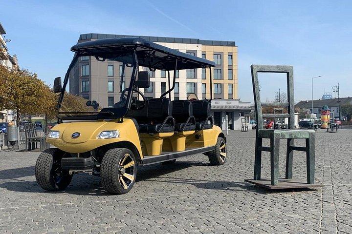 クラクフのオーディオガイド付きゴルフカートによるユダヤ遺産グループツアー