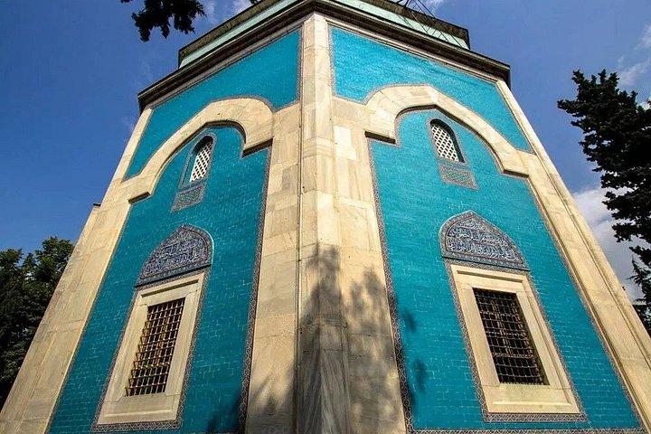 Istanbul Bursa and Uludag Mountain Tour with Cable Car and Lunch