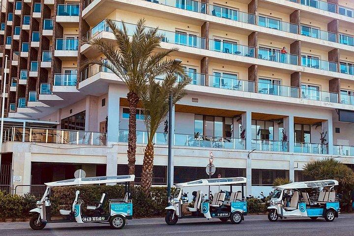 トゥクトゥクによるアリカンテ市内観光
