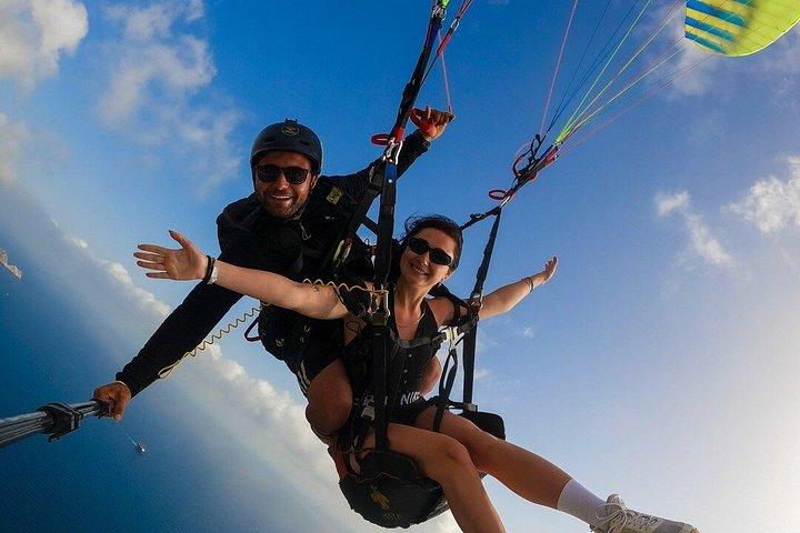 Alanya Tandem Paragliding Experience with Pickup