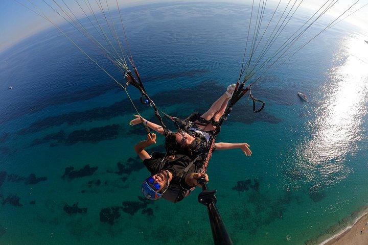 Alanya Tandem Paragliding Experience with Pickup