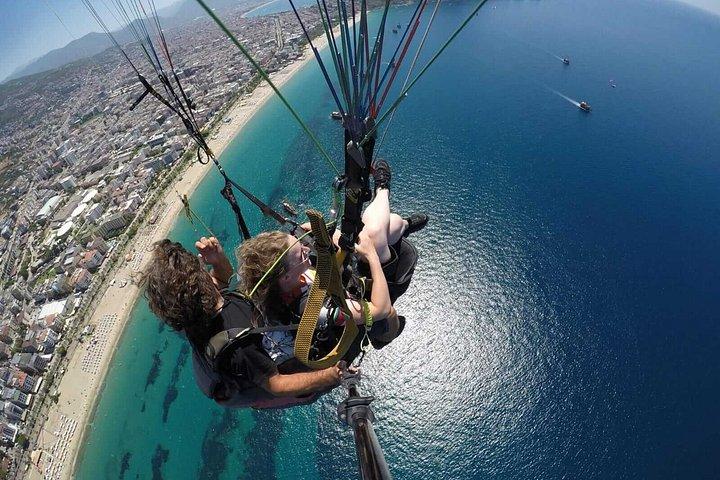 Alanya Tandem Paragliding Experience with Pickup