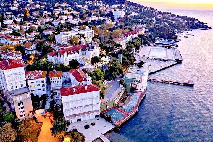 イスタンブール : プリンセス諸島日帰り旅行wホテル送迎＆ランチ