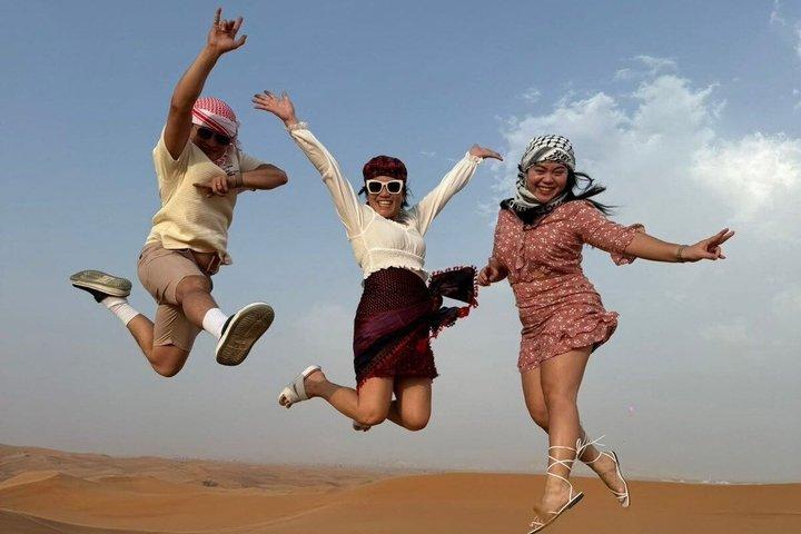 Avond woestijnsafari Dubai met BBQ, Camel Ride en optionele ATV