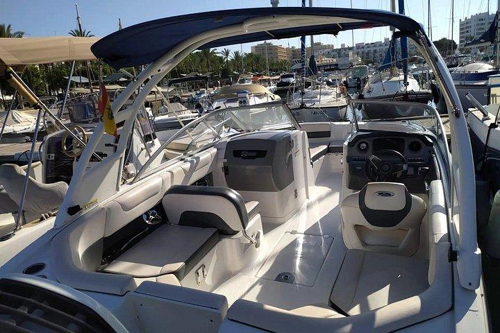 Ibiza: シュノーケリングとサンセット付きプライベートボートツアー