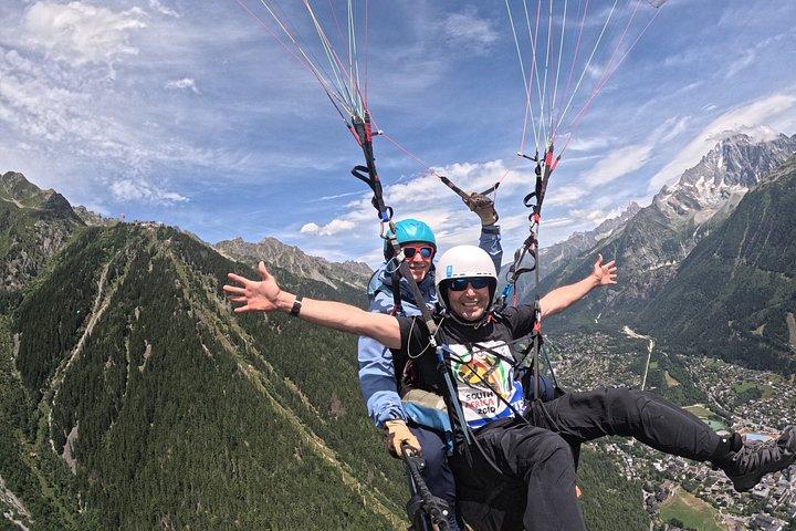 Volo in parapendio biposto a Chamonix