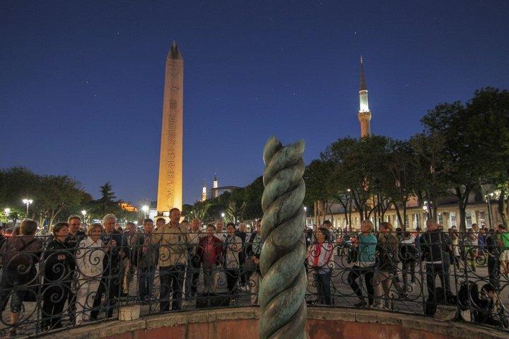 Guidet aftenvandring i den gamle by