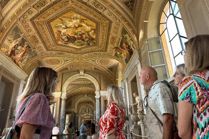 Museos Vaticanos con Cúpula de San Pedro y visita privada a la Basílica