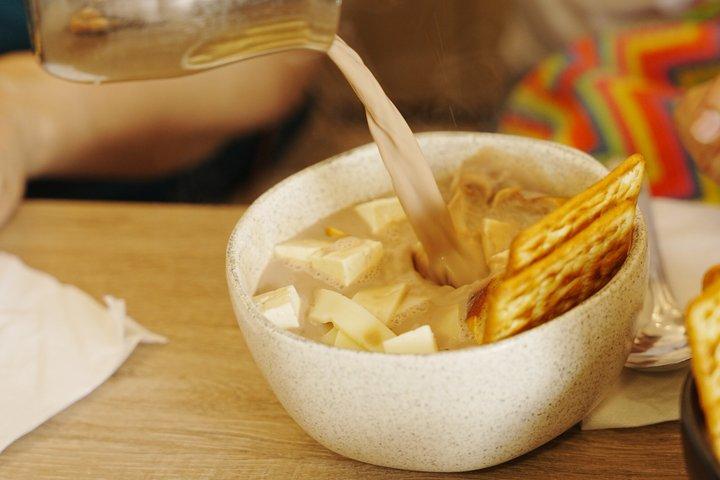 Esplora Pereira: storia, gastronomia, caffè e funivia.