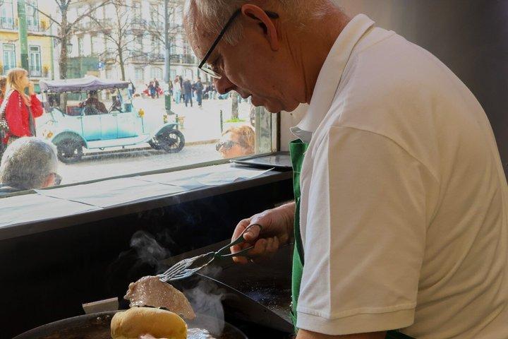 リスボンの魂を感じる、飲食＆登坂禁止ツアー