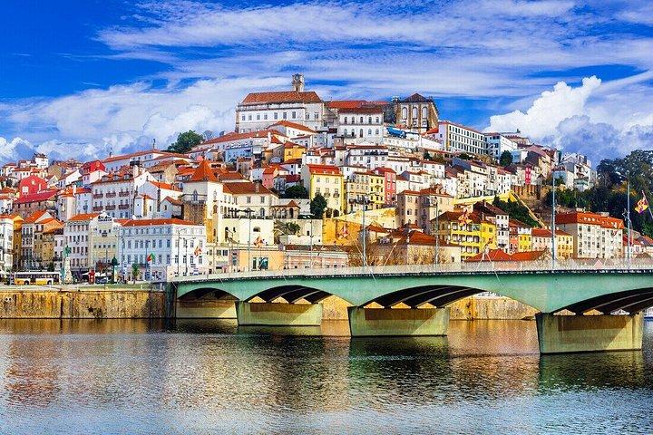 Coimbra University and Royal Palace Full-Day Private Tour