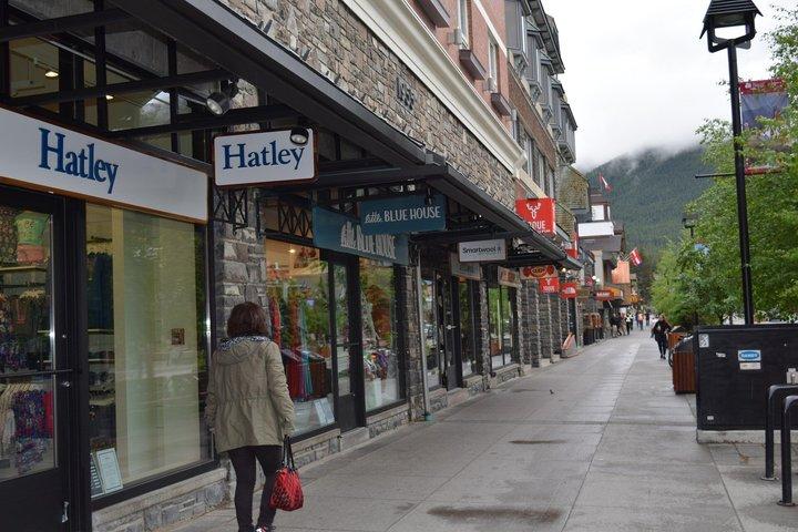 Erschwingliche Banff nach Calgary Flughafen (YYC) Shared Shuttle