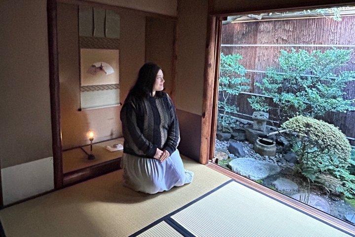 Kyoto: Te ceremoni i et traditionelt te værelse