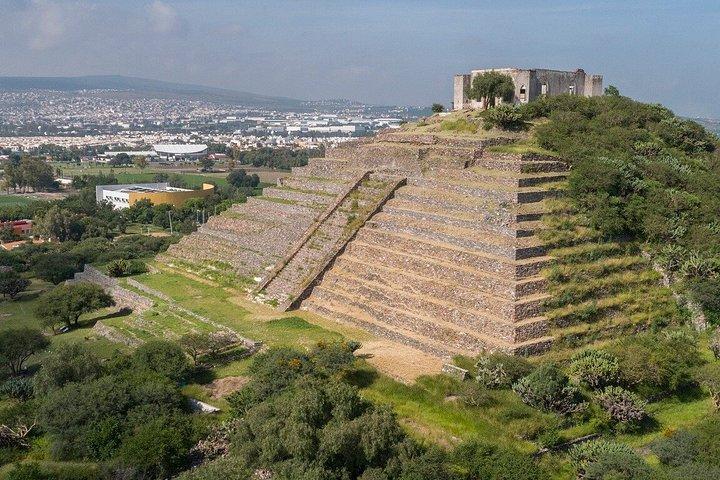 Explore El Cerrito Archaeological Site from San Miguel de Allende