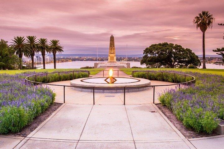 Perth Forest to Foreshore Self Guided Walking Tour with an APP
