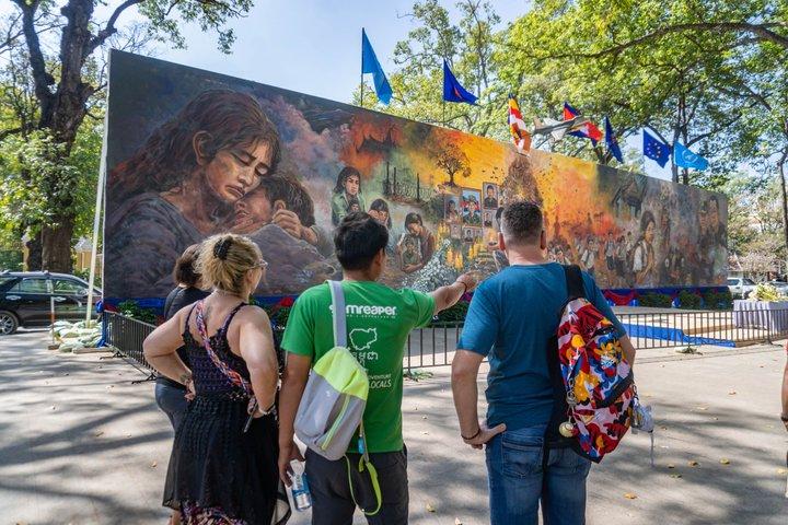 Tour gastronomico mattutino di Siem Reap con passeggiata al mercato e street art