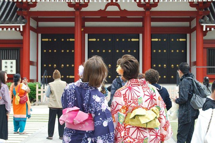 東京：着物体験～浅草寺で撮影