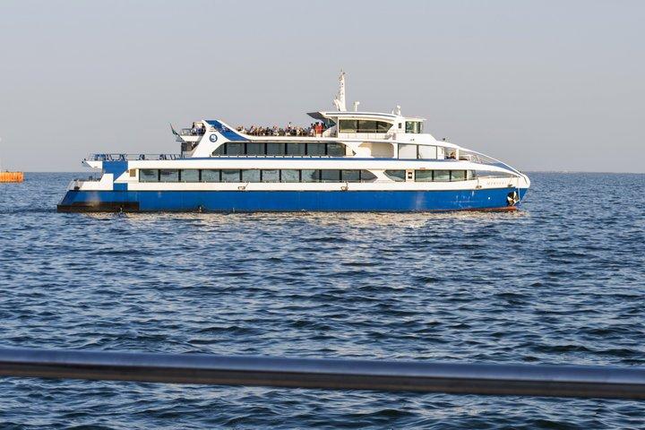 Las vistas más bonitas de Bakú : Experiencia Premium en barco