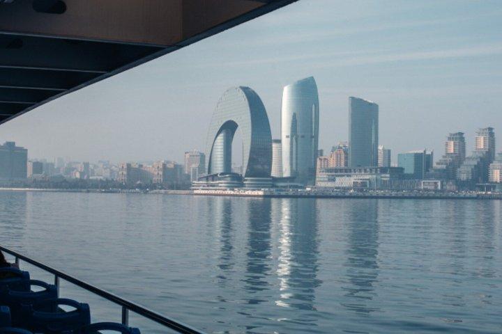 Las vistas más bonitas de Bakú : Experiencia Premium en barco