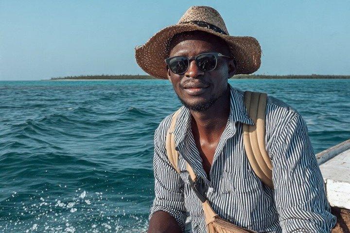 ディアニビーチのワシニ・ドウとイルカ小旅行