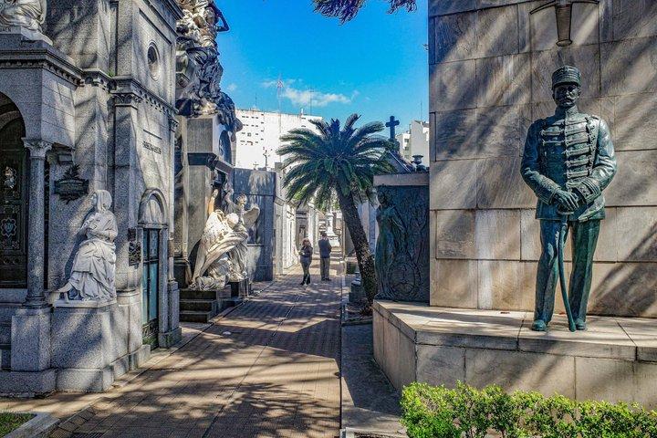 Tour al Cementerio de la Recoleta Buenos Aires con Audioguía (sin boleto)