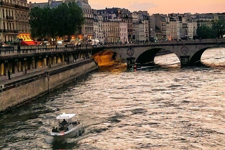 Paris Occupied World War Two History Walking tour