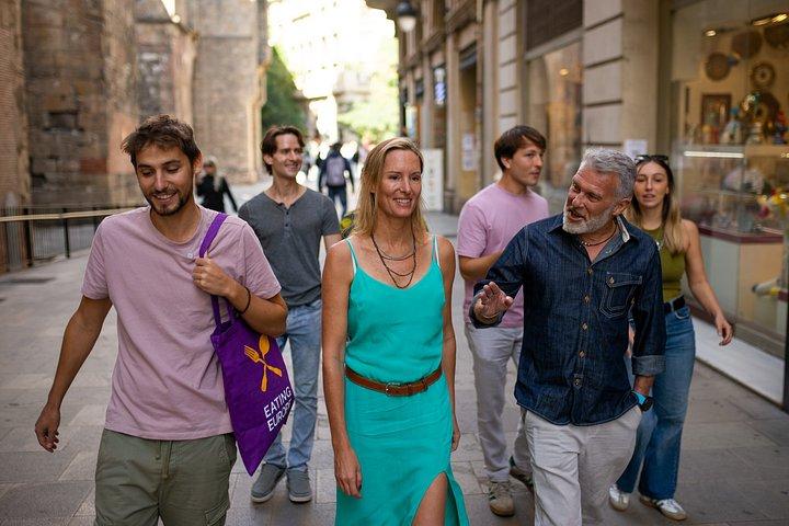 Barcelona Gothic Quarter VIP Tapas e Wine Tour