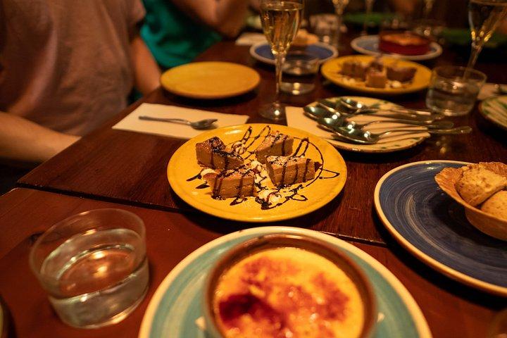 Barcelona Gothic Quarter VIP Tapas e Wine Tour