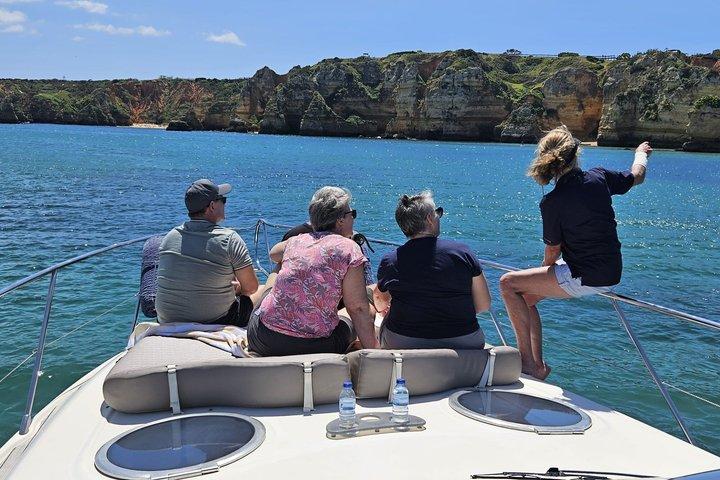 ラゴス半日プライベートボート旅行-ポンタ・ダ・ピエダーデ、飲み物、SUP