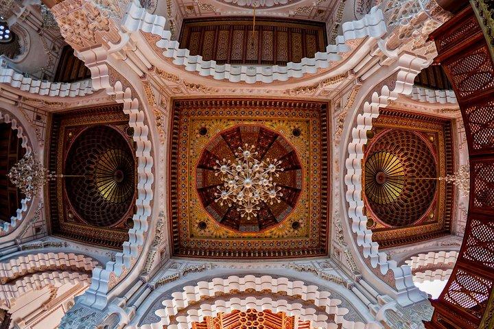 Marrakech à Casablanca et visite guidée de la mosquée Hassan II