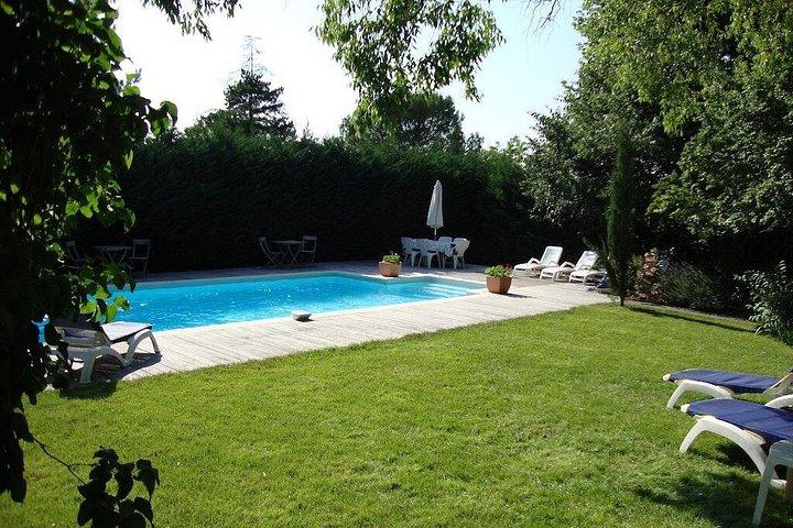 Provence Couples Escape: 3-Day Immersive Small-Group Stay