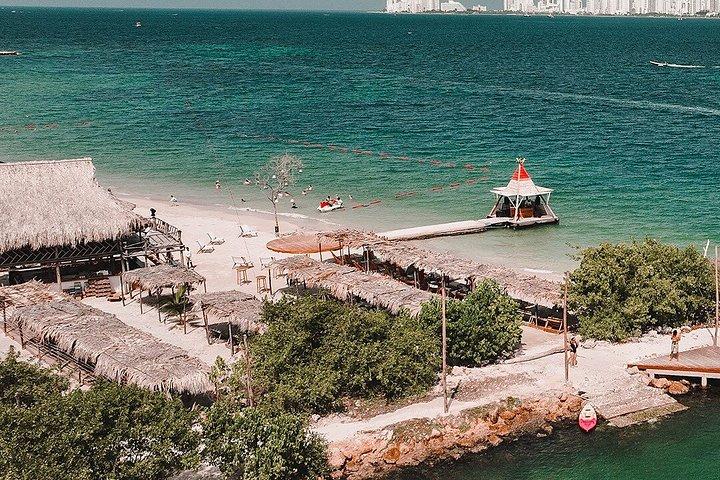 Day on Tierra Bomba Island – All Inclusive Beach Club