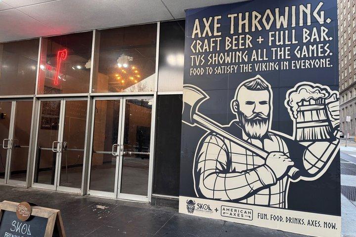 Open Throw Lane i Atlanta