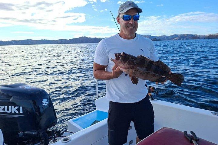 楽しいプライベート深海釣り半日-イーブルパンダボート