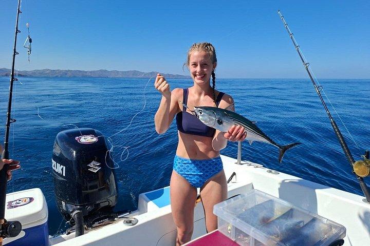 楽しいプライベート深海釣り半日-イーブルパンダボート