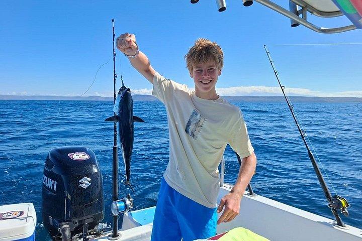 楽しいプライベート深海釣り半日-イーブルパンダボート