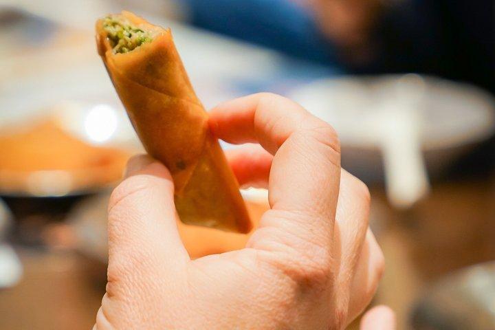 小グループ : 上海アフターダークフードツアー(9回の試食付き)