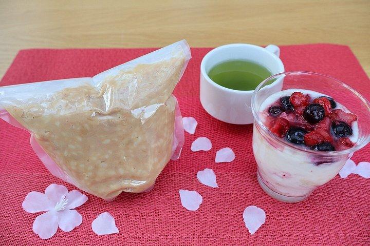 東京で味噌造り+甘酒デザート体験