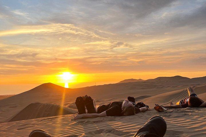 SANDBOARD EXPERIENCE in Huacachina