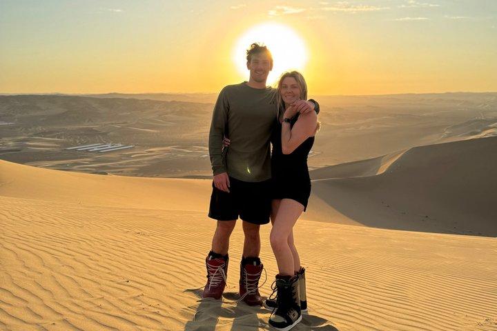SANDBOARD EXPERIENCE in Huacachina